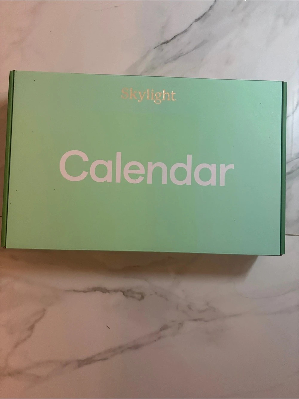 Skylight Calendar 15-inch Touchscreen Digital Calendar Green